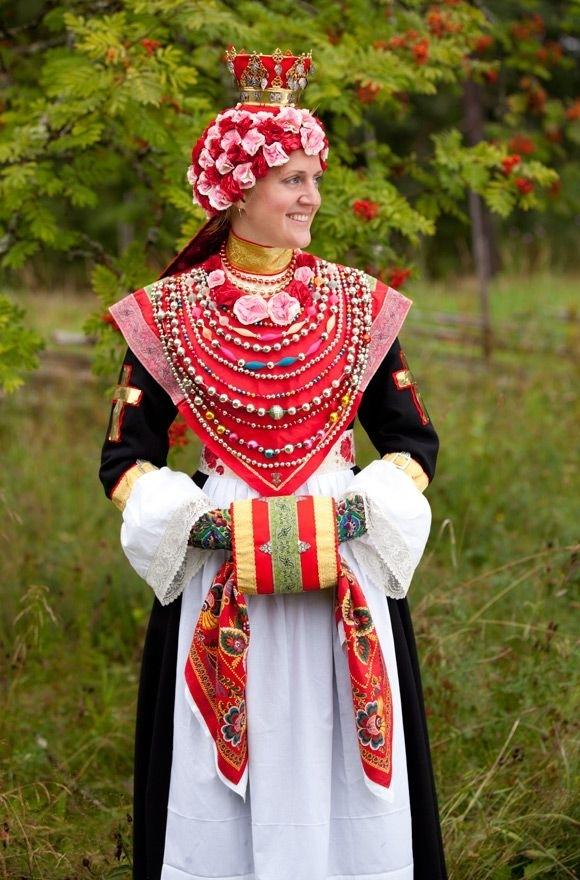What Is Your Favorite Traditional Clothing? -Clothes and Facts - Part 5
