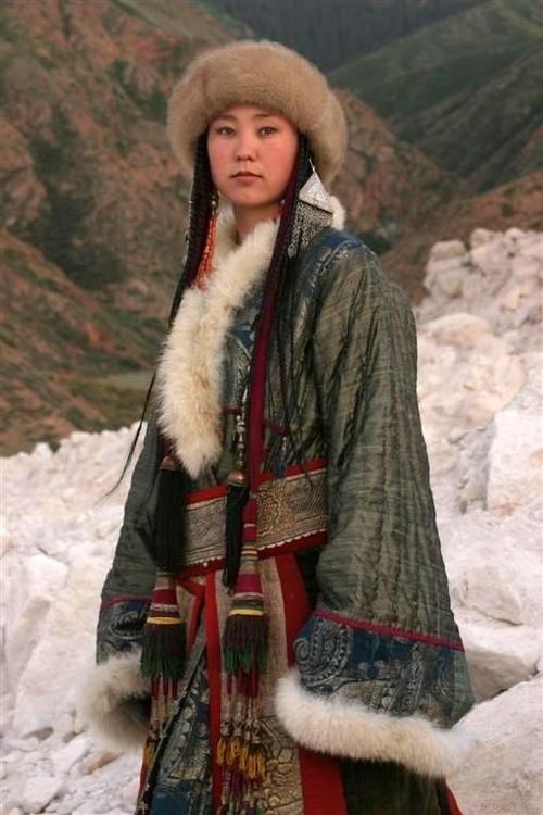 What Is Your Favorite Traditional Clothing? -Clothes and Facts - Part 5