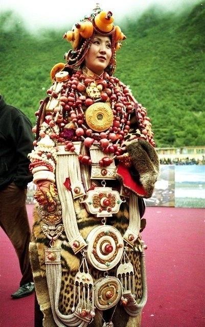 What Is Your Favorite Traditional Clothing? -Clothes and Facts - Part 5