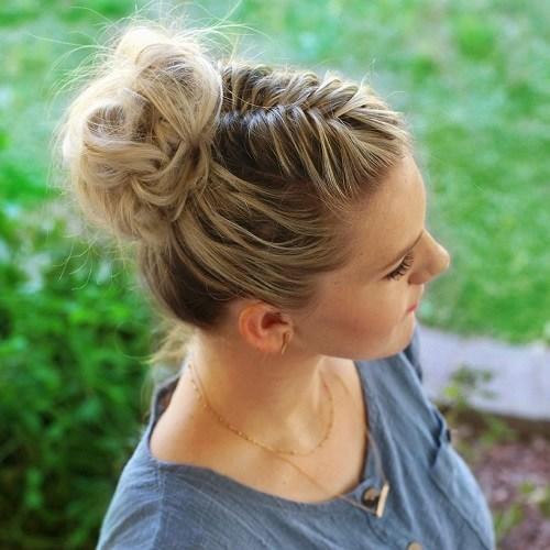 Casual Updos You Can Wear Anywhere