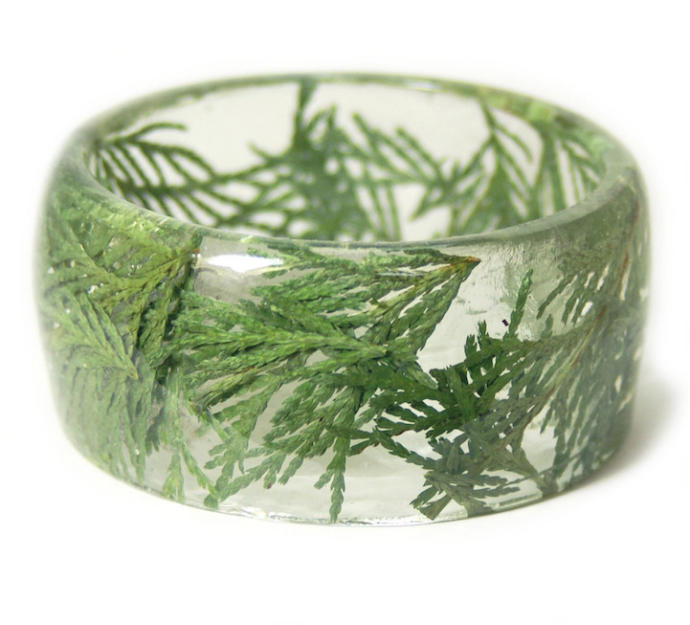 Green, Plant-Based Jewelry