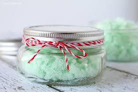 10 Inexpensive Holiday Gift Ideas!