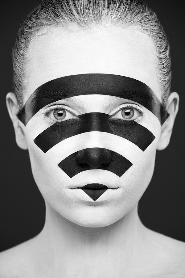 The Weirdest Makeup Styles: Pick Your Favorite!