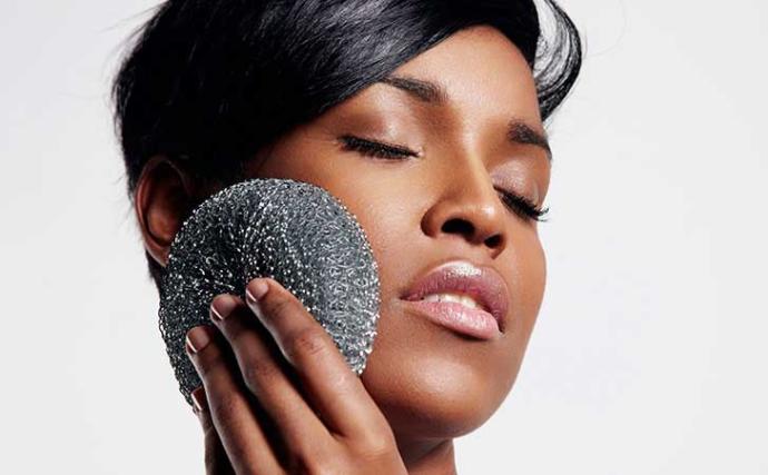 6 Things That Damage Your Skin