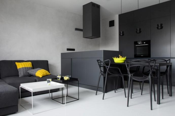 The Beauty of Black in Your Kitchen!