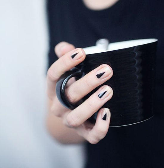 Adorably Casual Manicure Ideas