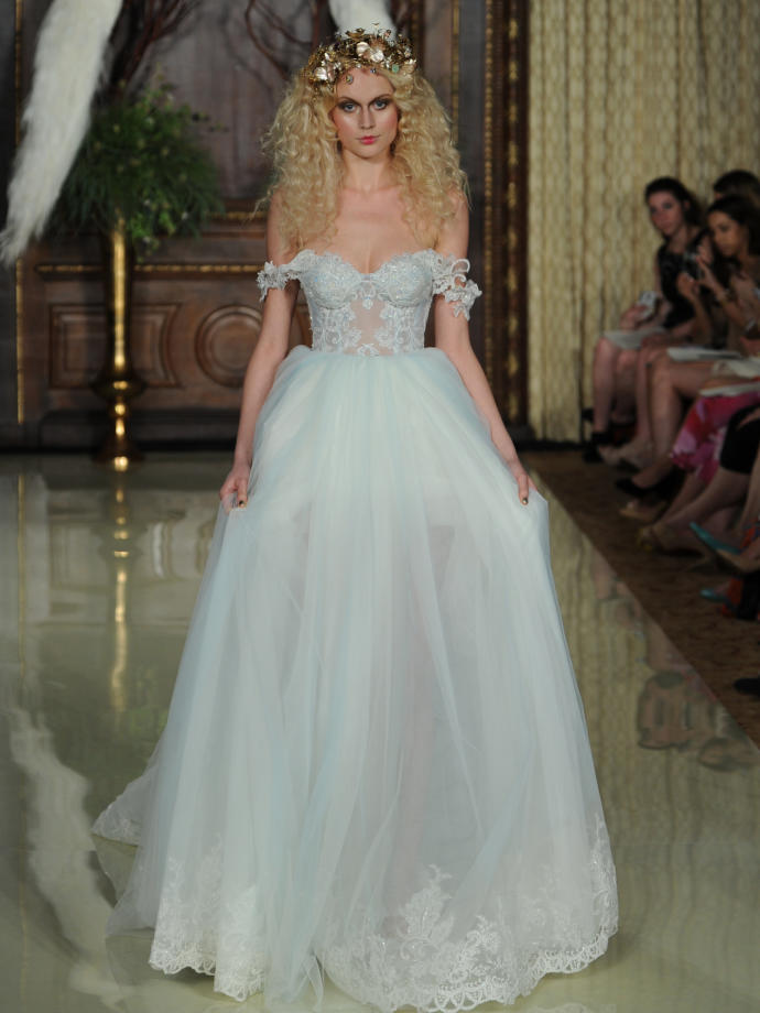 Dreamy Gowns Glamorous Ladies Would Love To Wear