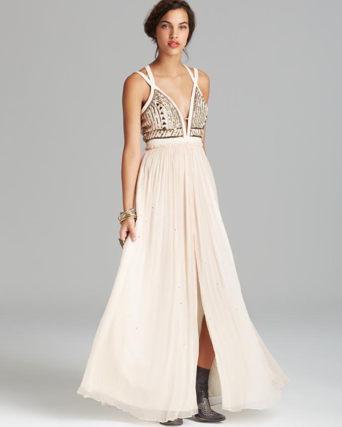 Maxi Dresses That Can Work In Formal Or Casual Situations