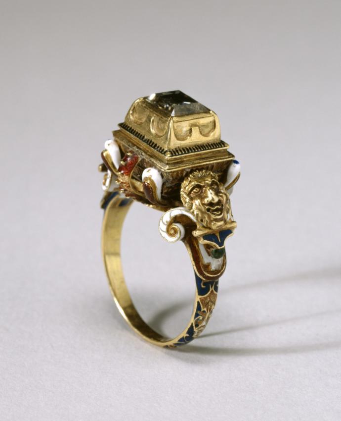Beautiful Rings That Remind Me Of A Magical World