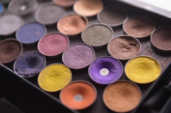 Make Your Eye Color Pop!