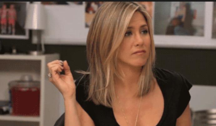 Jennifer Aniston Or Angelina Jolie (Reasons To Love Them)