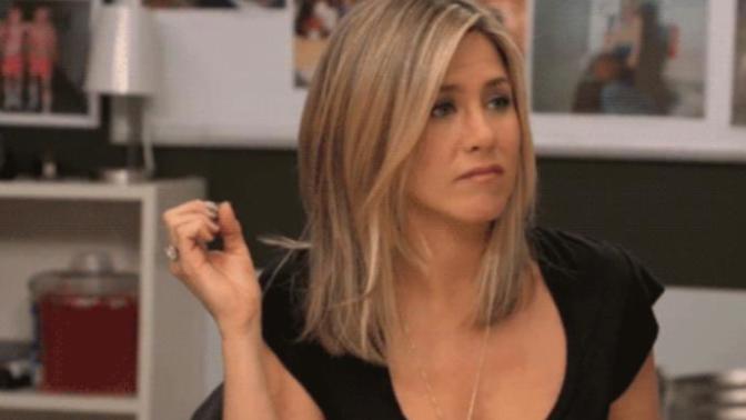 Jennifer Aniston Or Angelina Jolie (Reasons To Love Them)
