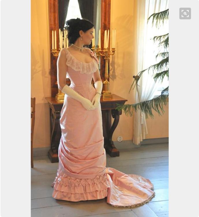 Twelve Dresses That Scream World Domination