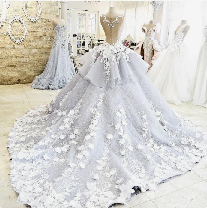Twelve Dresses That Scream World Domination