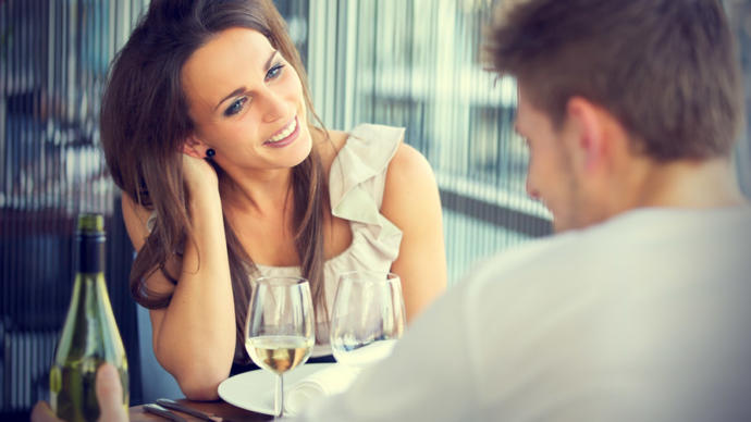 5 Topics to Talk about on the First Date.