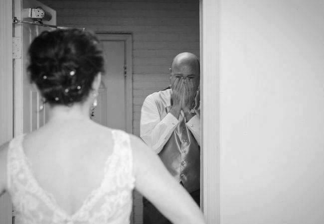 18 Magical "First Looks" Between Brides and Their Fathers