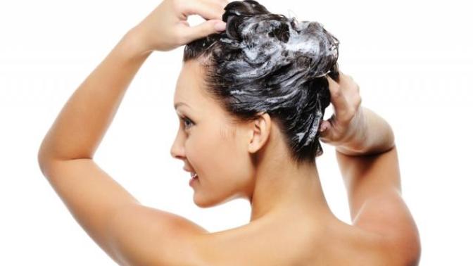 How and Why I Shampoo My Hair Once A Week.