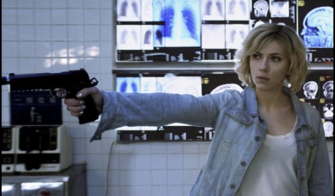 Top 10 Actresses Who Are Mostly Known For Being Hot!