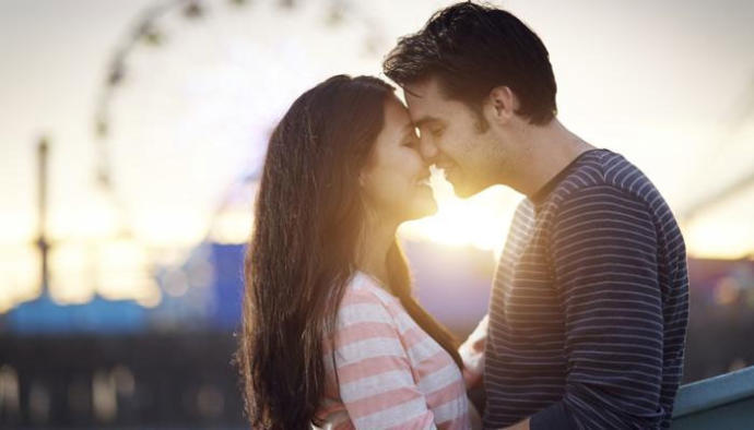 This Is What Goes Through A Guy's Mind When He's Falling In Love