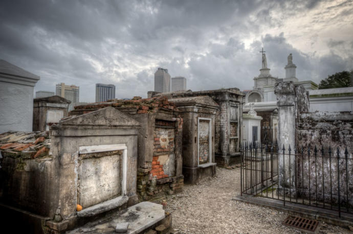 Haunted States: The Scariest Urban Legends (H-L)