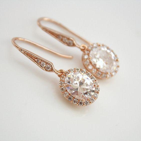 Dangle Earrings For The Understated Woman