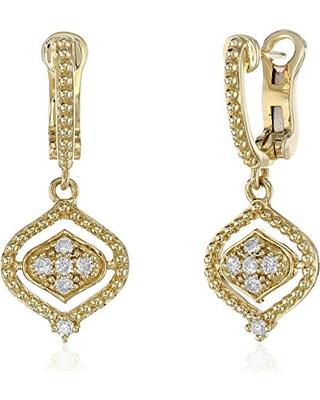 Dangle Earrings For The Understated Woman