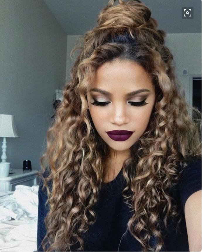 Twenty Hairstyles for Women That are Ideal for Summer