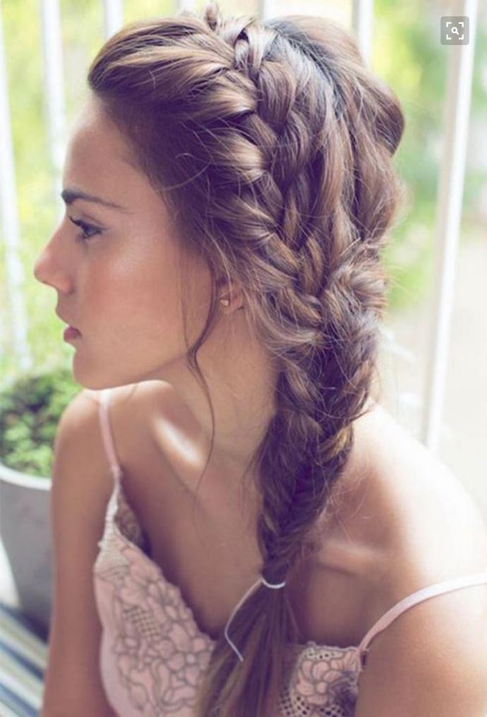 Twenty Hairstyles for Women That are Ideal for Summer