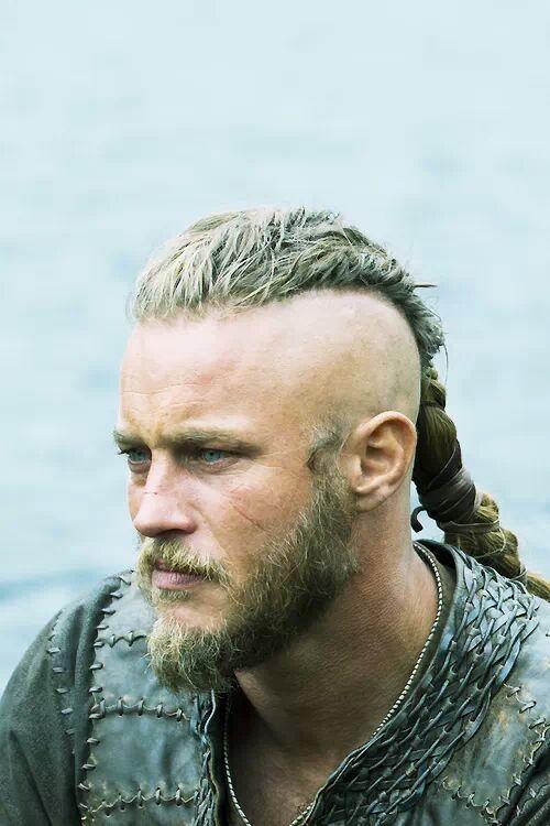 Seventeen Popular Hairstyles for Men