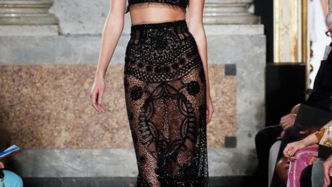Risque but Still Chic Fashion Choices
