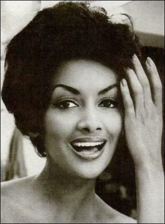 Twenty Memorable Icons Strutting Their Black Vintage Beauty