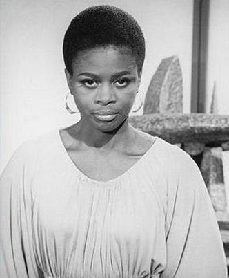 Twenty Memorable Icons Strutting Their Black Vintage Beauty