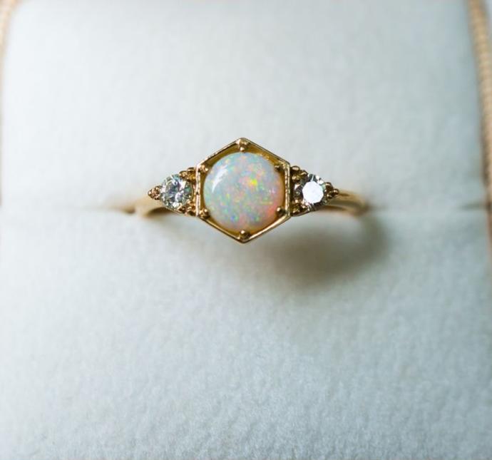 20 Beautiful and Unique Engagement Rings