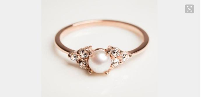 20 Beautiful and Unique Engagement Rings