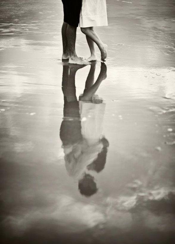 20 Adorable Engagement Photos