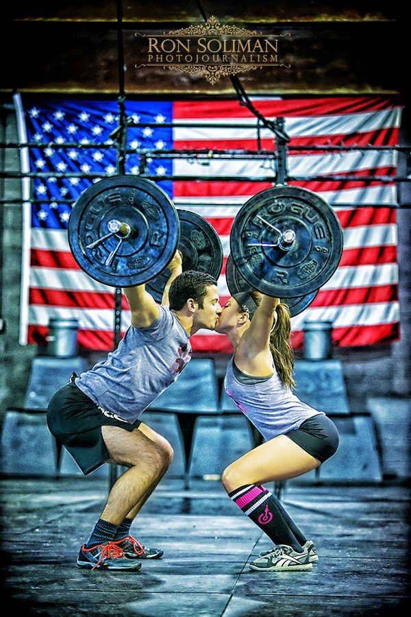 20 Adorable Engagement Photos