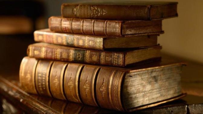 Let's Talk Books. What Are Your Favorites To Read?