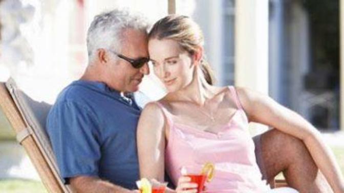 7 Advantages To Dating Older Men