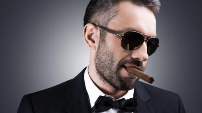 Advice on Dating (Or Not Dating) A Snobby Guy