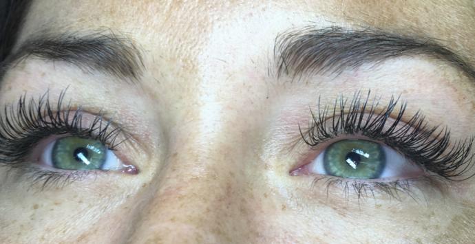 The Beauty of Summer Eyelashes