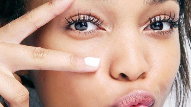 The Beauty of Summer Eyelashes