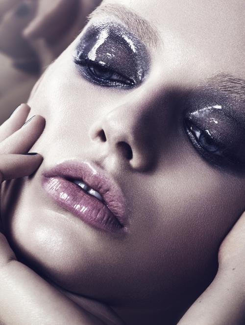 Wet Look: Eye-shadow Edition