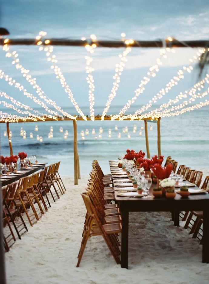 Beach Weddings For This Summer Season