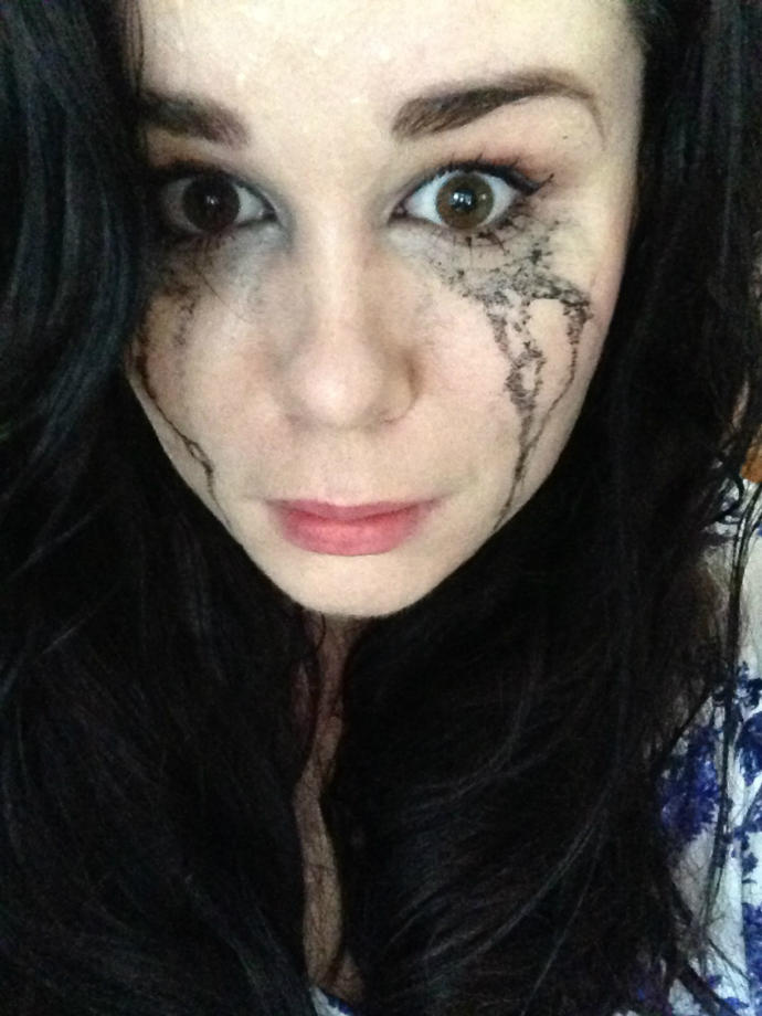 Some of the Most Annoying Things About Wearing Make-Up