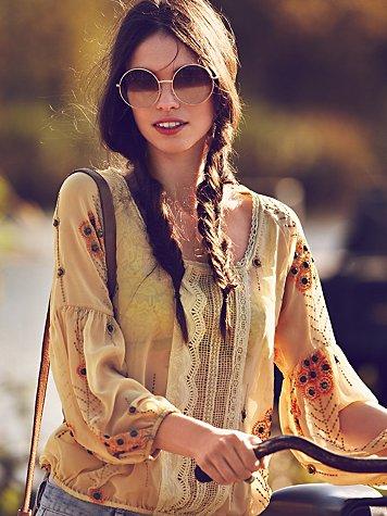 Summertime Boho Blouses to Inspire You