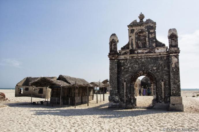 6 Creepy, But Stunning Abandoned Buildings And Cities (Part 2)