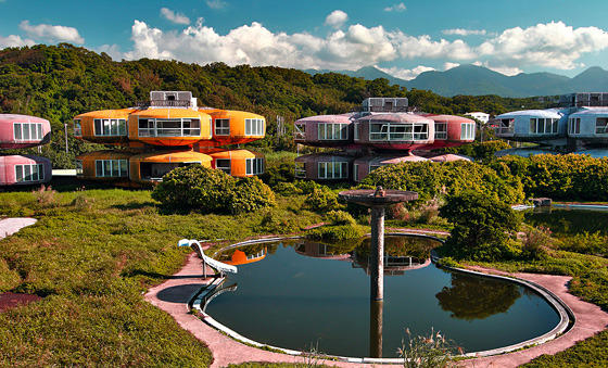 6 Creepy, But Stunning Abandoned Buildings And Cities (Part 2)