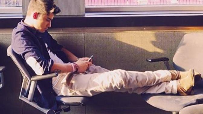 Here's What Guys Really Want to Say in Texts!
