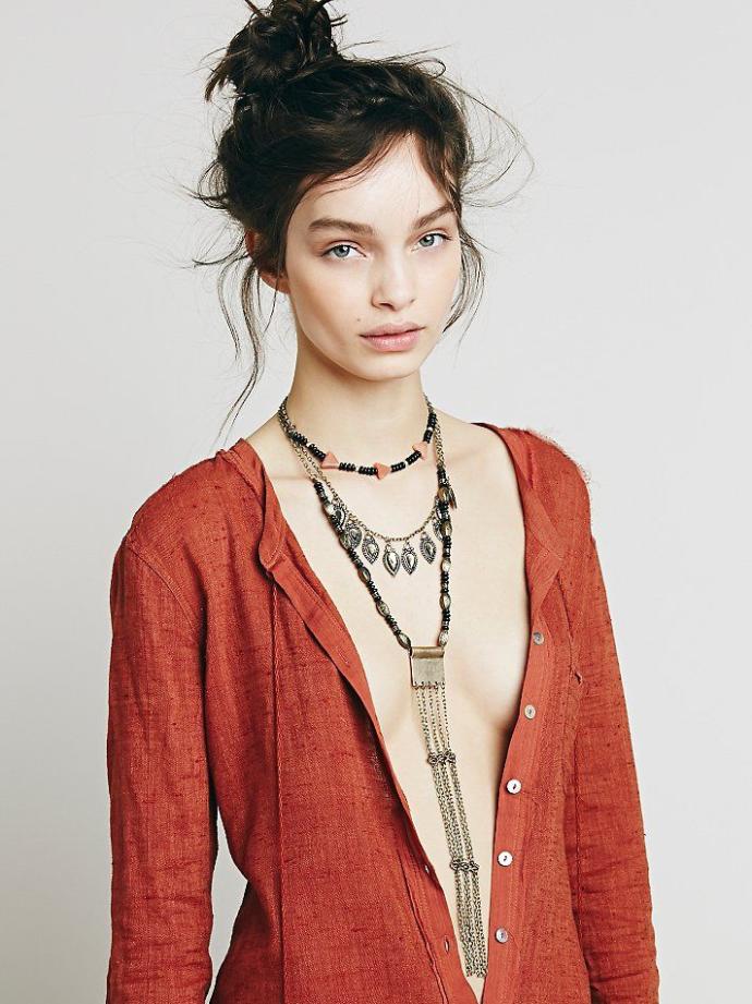 Summer Layered Necklaces For Your Cleavage