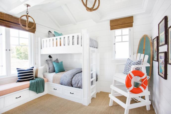 Summer Style Bedrooms Everyone Would Want To Sleep In